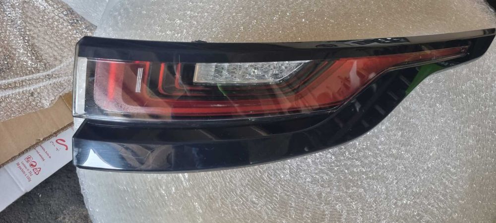 Stop stopuri tripla spate aripa stanga dreapta Range Rover Velar