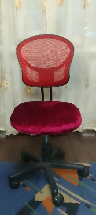 Продам компьютерный  стул!