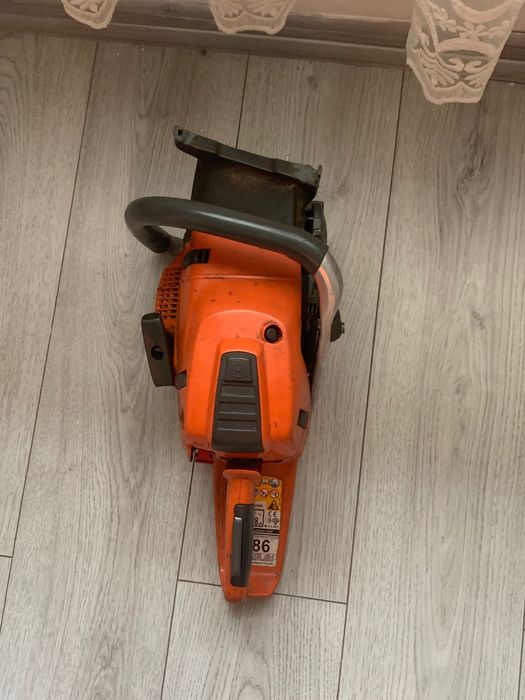Husqvarna 560 XPG an 2016 in stare de funcționare!