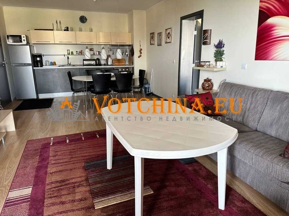 Продава се Тристаен апартамент в Бяла - 107 кв.м за 934 €/кв.м - Снимка #1
