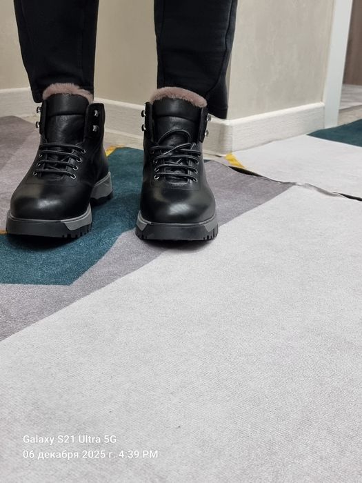 Продам Ботинки  Кожа Мех Овчина