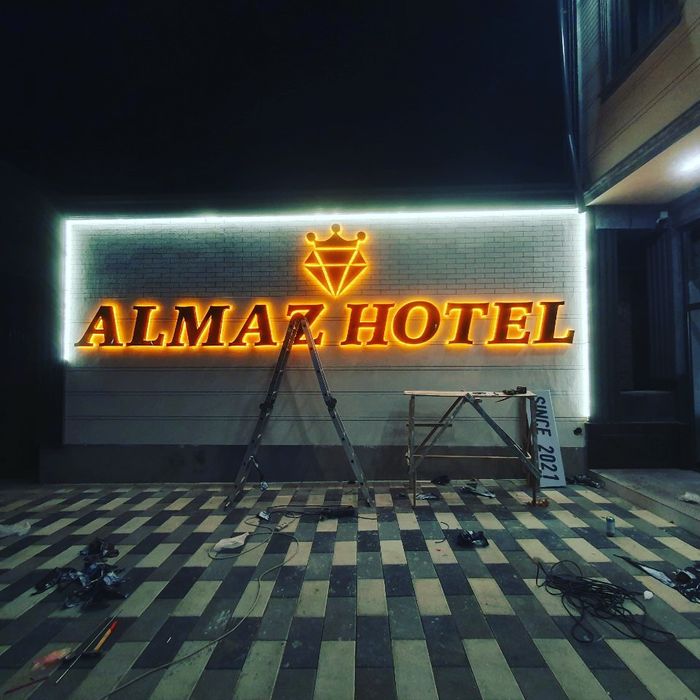 Banner Bukva Orakal Arzon Narxda Tez Va Sifatli Наружний Реклама