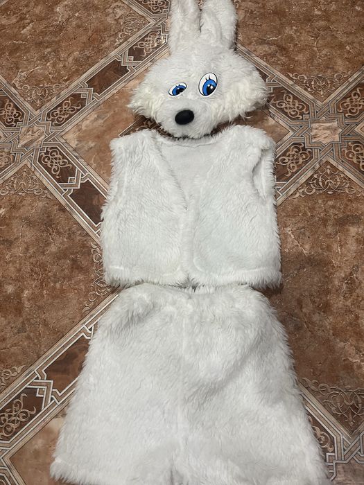 Продам новогодние костюмы