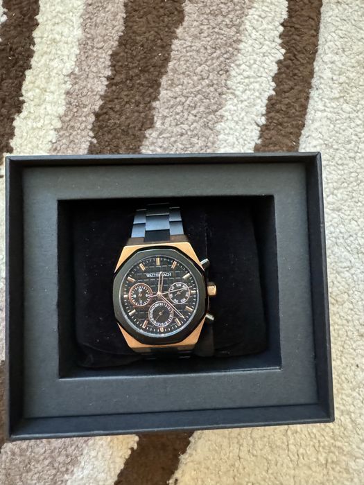 Часовник Walter Bach