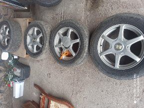 Диски с резиной 205/60/16