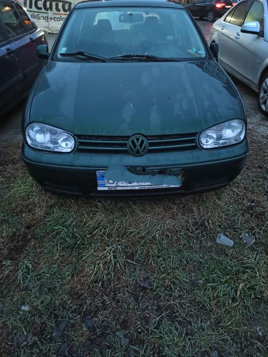 VW Golf 4 1.8-20V AGN на части - всичко до 30 лв - Люлин