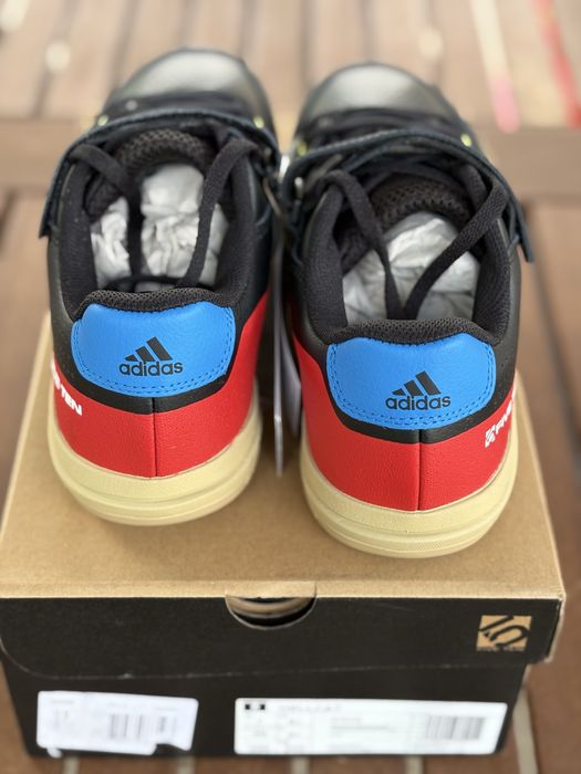 Adidas FiveTen Hellcat