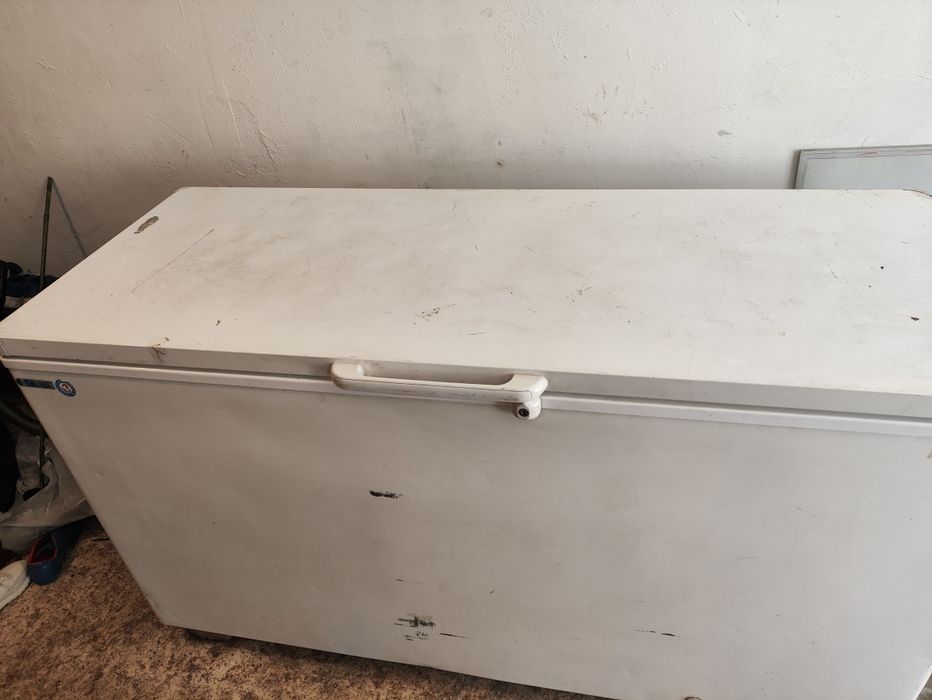 Продам Морозильник