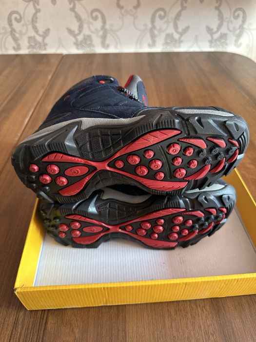 Ботинки / кроссовки Outventure 36 размер