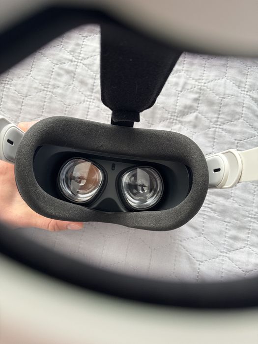 Ochelari VR Meta quest 2 URGENT