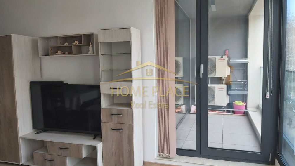 Дава се под наем Двустаен апартамент в Варна, Чайка - 70 кв.м за 765 € - Снимка #2