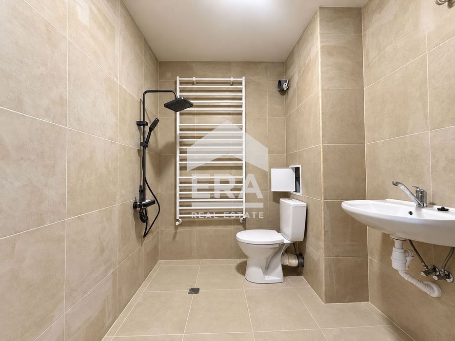 Продава се Тристаен апартамент в София, Люлин 10 - 117 кв.м за 2983 €/кв.м - Снимка #8