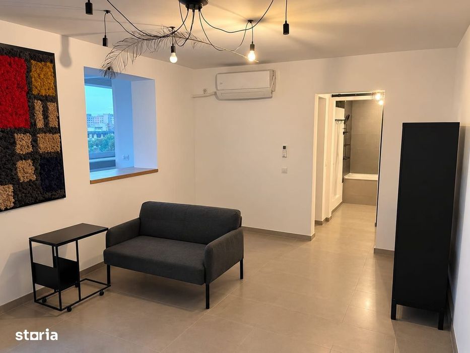 Apartament 3 camere | Balcon generos | Zona Piața Victoriei