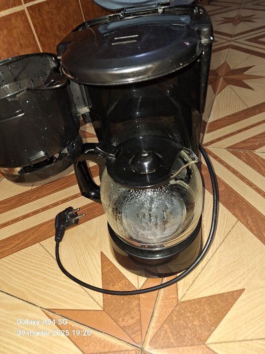 Vând Cafetiera de Cafea Filtru