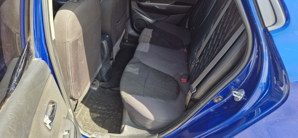 П р о д а м  kia rio