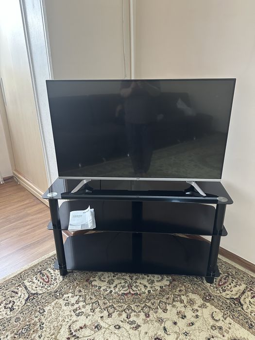 ТВ и подставка в место продаю