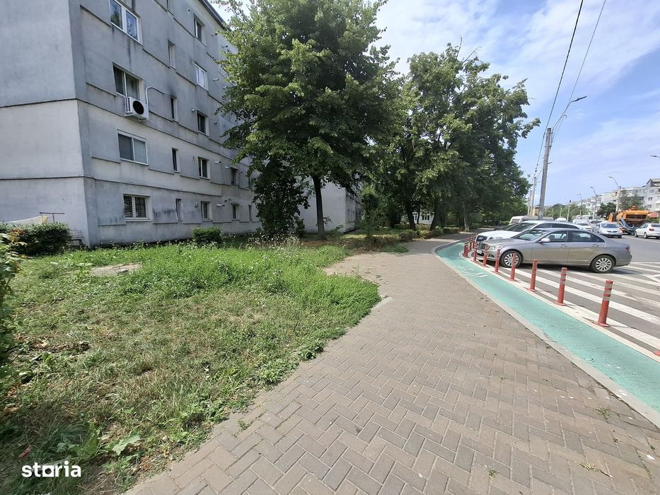 Apartament 3 camere decomandat  61 mp utili Parter Banca Națională –