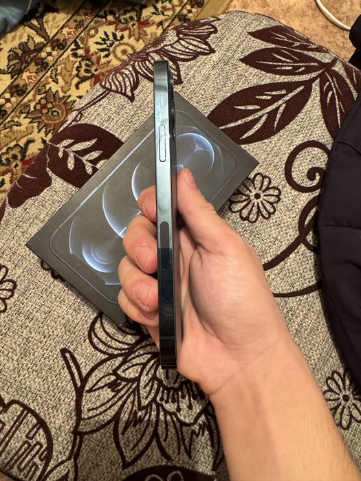 IPHONE 12 pro 256 gb 77%