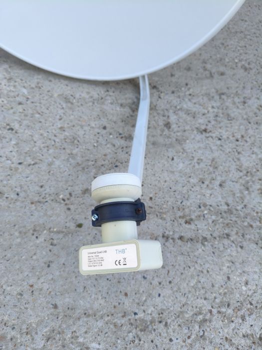 Antena Digi + LNB cu 4 ieșiri