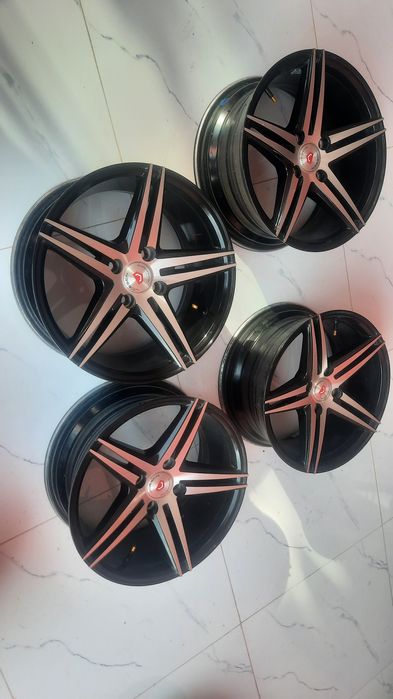 15 vossen saka diska sotiladi