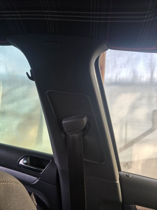 Комплект таван,колонки,плафони за Golf 5