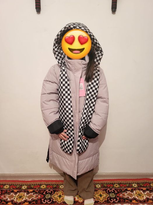 Зимняя куртка для девочек на 10лет