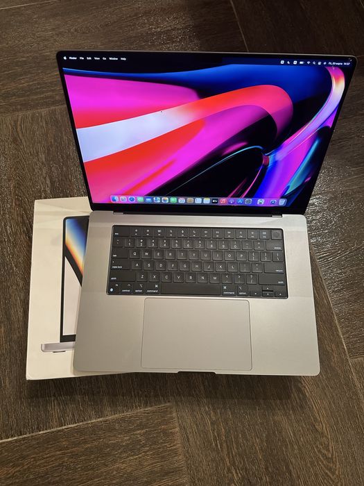 Macbook pro 16 m1pro 16/1tb