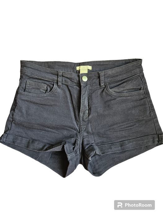 Pantaloni scurți H&M