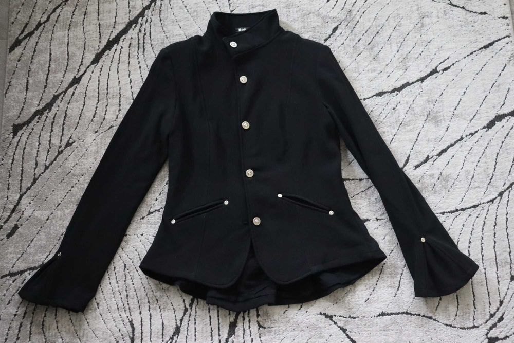 Разпродажба! Оригинални якета и сака