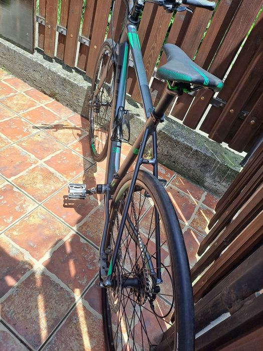 Vind bicicleta Cube