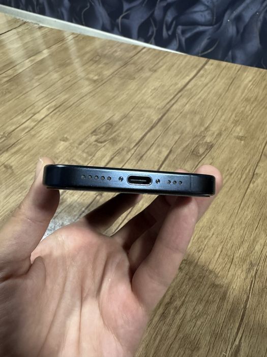 Iphone 15 pro 128 Gb