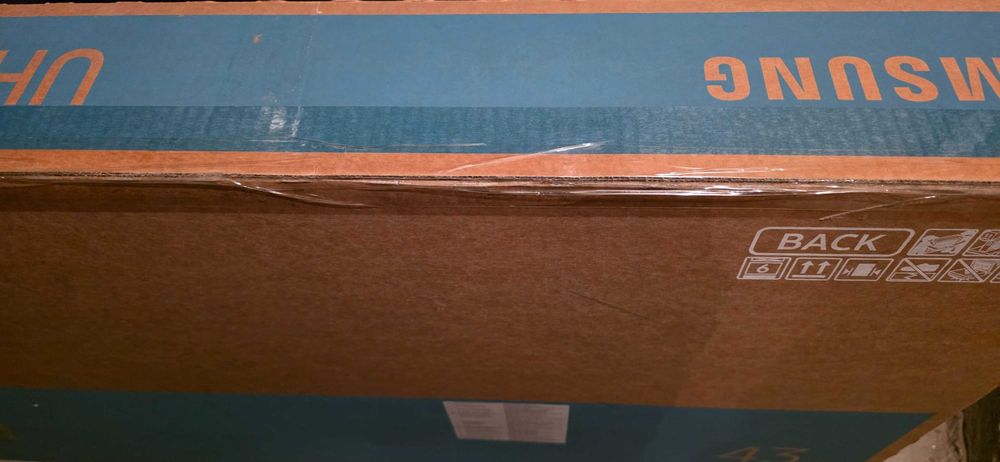 Телевизор Самсунг 43 инча - TV Samsung UE43KU6072U