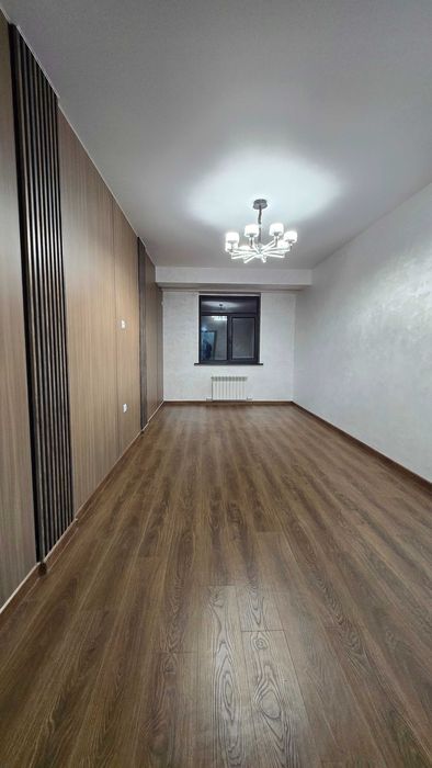 Квартира 2/5/10 сотилади, Яшнабод тумани, Олмос махалла