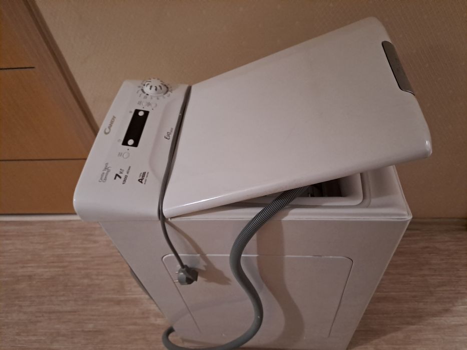 Продам стиральную машину