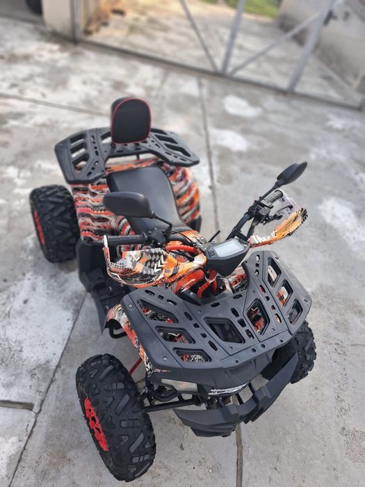 Vând ATV  150 cc CVT