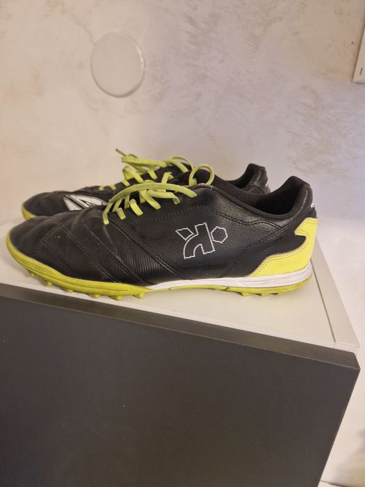 Бутонки стоножки