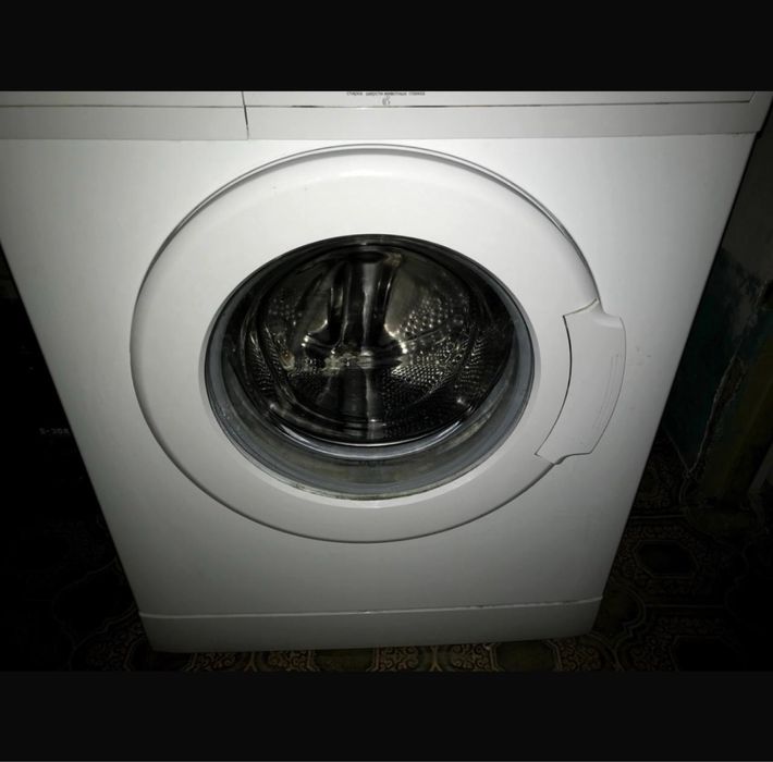 Продам стиральную машинку
