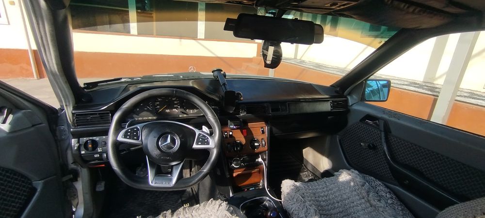 Mercedes w124 E230