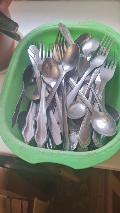 Продам б/у посуду