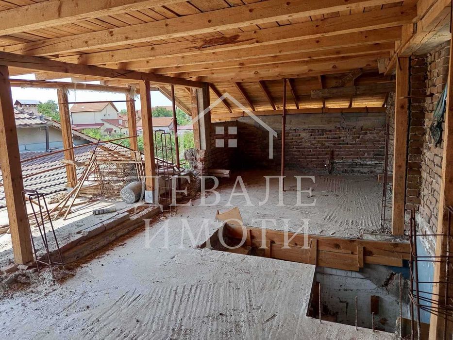 Продава се Къща в Русе, Здравец Север 1 - 136 кв.м за 300 €/кв.м - Снимка #8