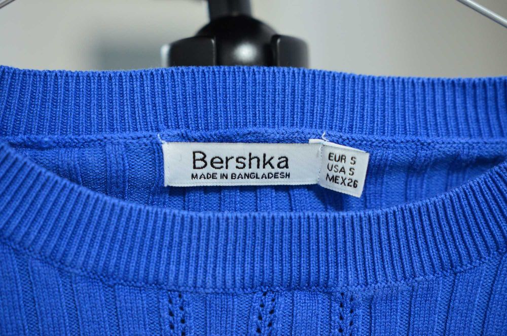 Pulover Bershka, Albastru Royal, croi mulat, S