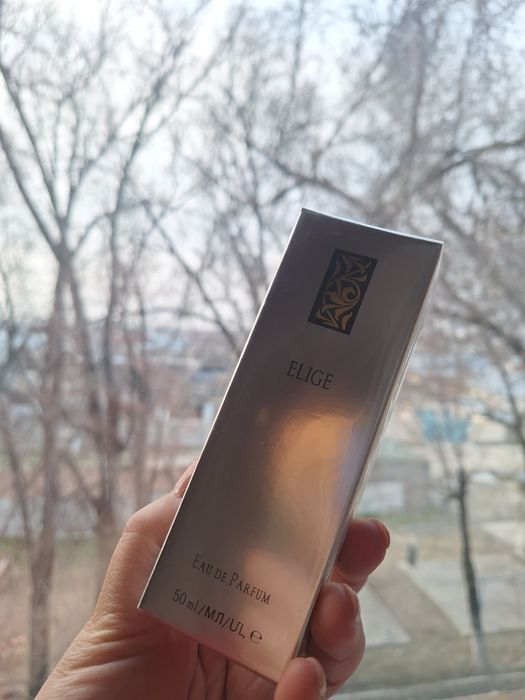 Продам новые духи оригинал.