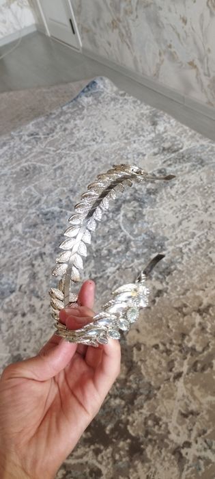 Obodok, diadema korona