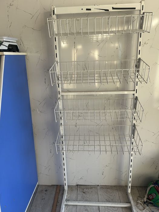 Продам полки много и дешево 5000
