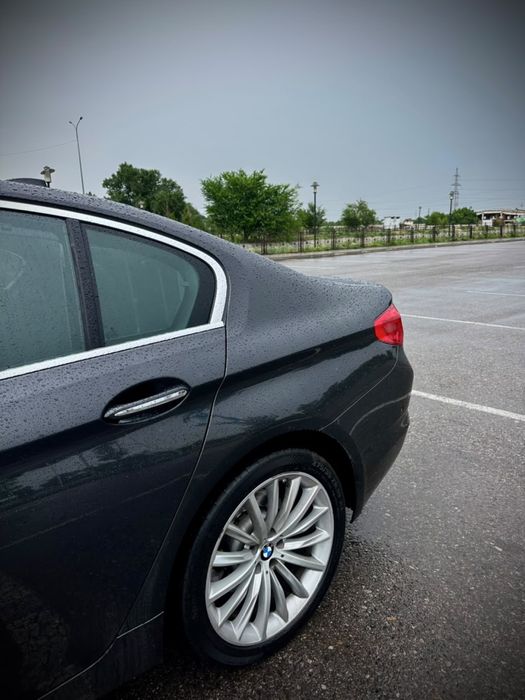 Продам BMW 530D xdrive G30 2018