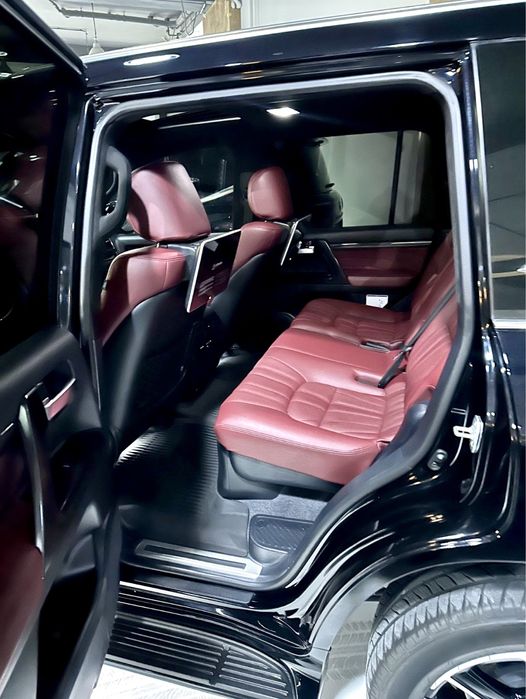 Toyota Landcruiser 200 Xizmati