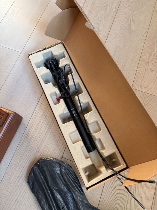 e*thirteen's Vario™ Dropper Post - 180-210mm