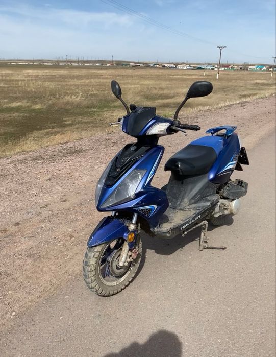 Продаю мопед скутер