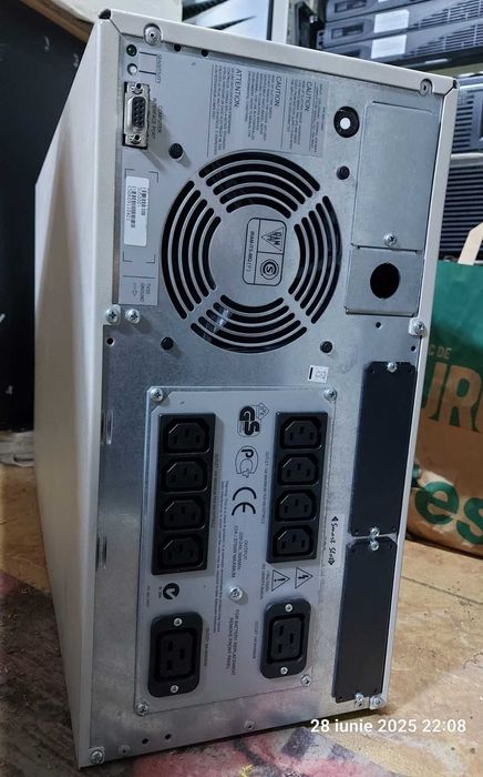 UPS APC 5kVA ieftin, 5 variante: SU alb & SUA negru, SURT & SRT online