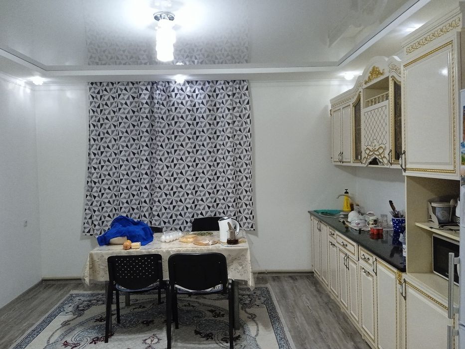 Продам дом  свет , вода  есть